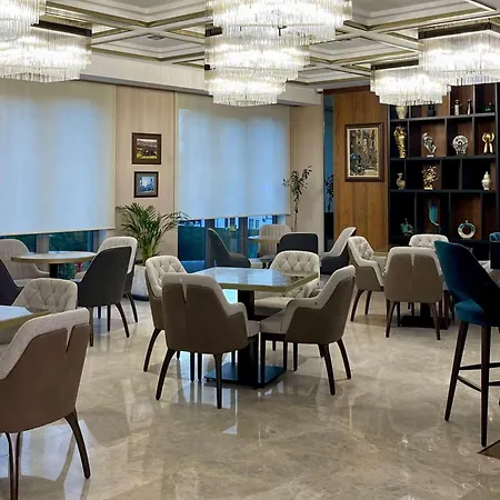 Hotel Tryp By Wyndham Maltepe *