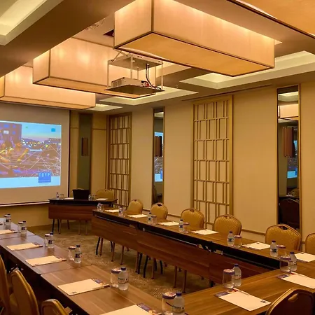 Hotel Tryp By Wyndham Maltepe *