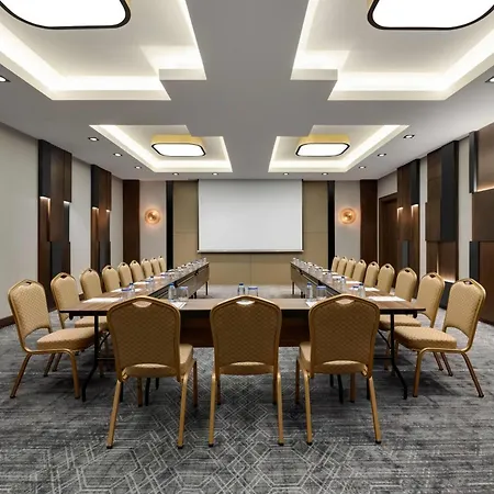Szálloda Tryp By Wyndham Maltepe 3*