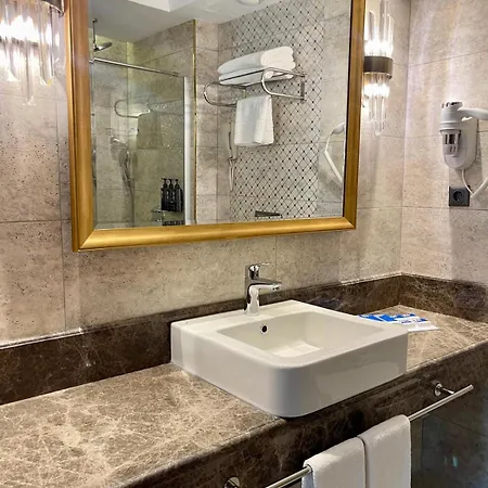 Tryp By Wyndham Maltepe 3* Isztambul