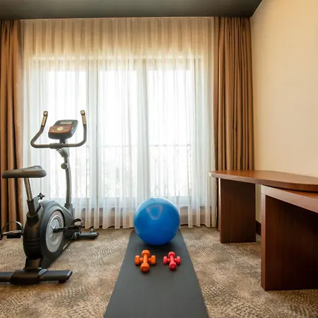 Hotel Tryp By Wyndham Maltepe 3*