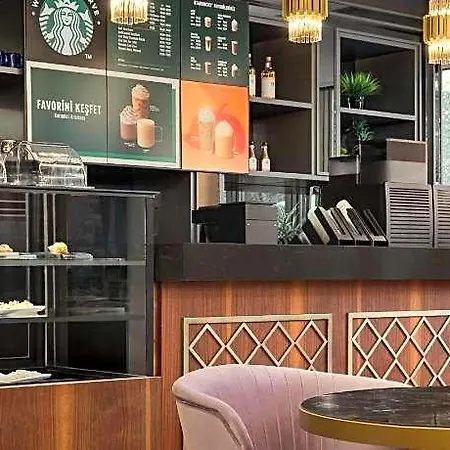 Hotel Tryp By Wyndham Maltepe 3*