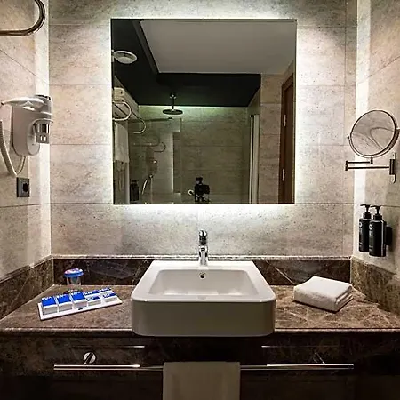 Tryp By Wyndham Maltepe