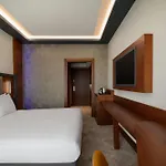 Otel Tryp By Wyndham Maltepe